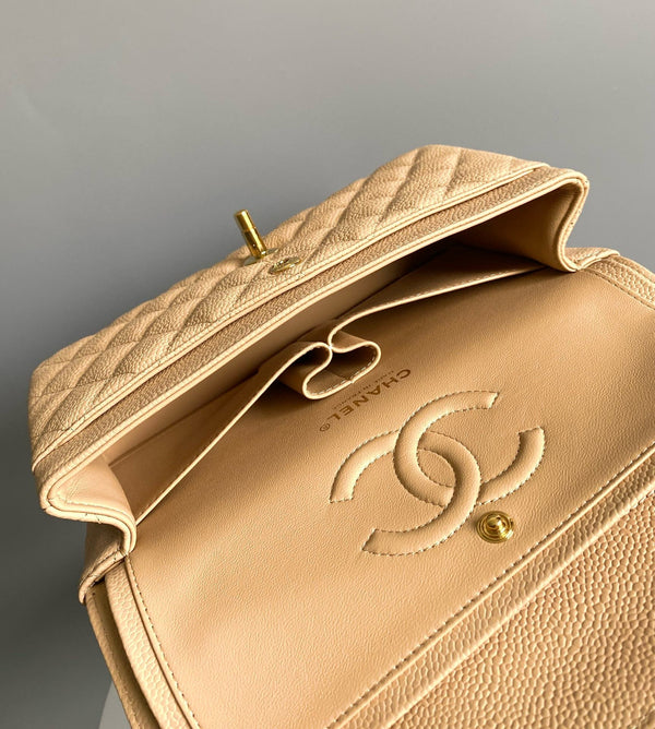 Flap bag jumbo 23 light beige grain caviar cowhide silver hardware