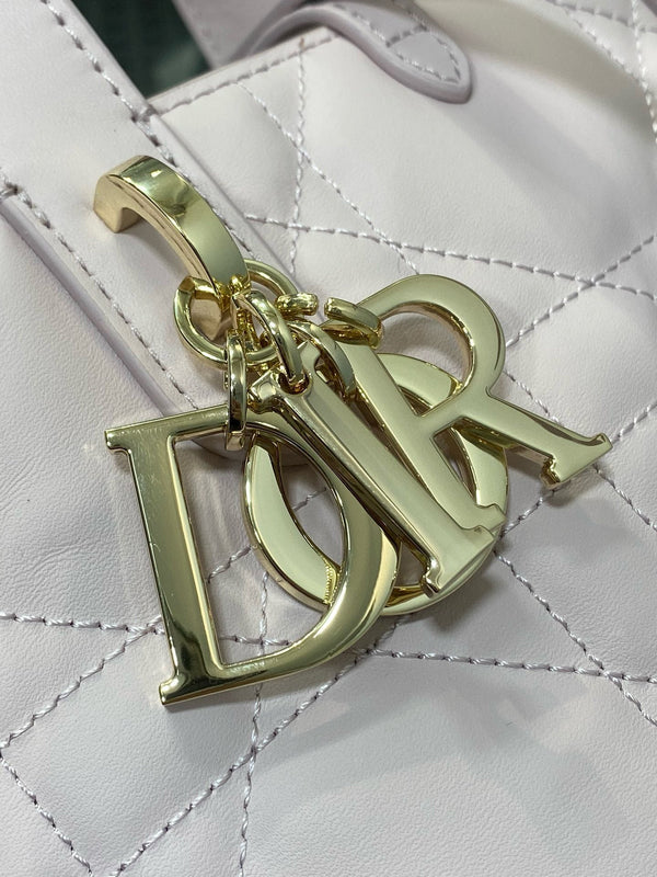 cd toujours light pink calfskin