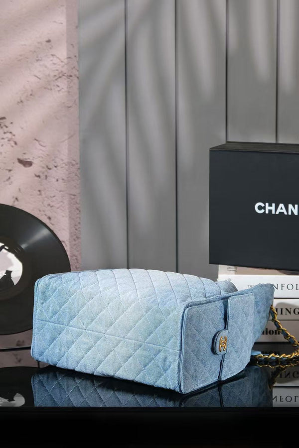 CC 25C Hobo Bags 40cm Light Blue Denim