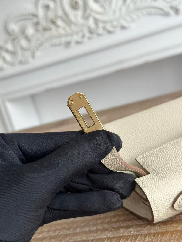 HM KELLY MINI 19 WHITE CALFSKIN GOLD HARDWARE