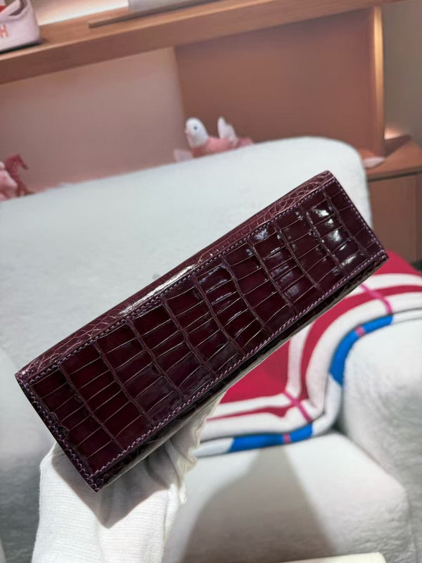 HM KELLY MINI 22 BORDEAUX RED AMERICAN ALLIGATOR GOLD BUCKLE (MADE - TO - ODER)