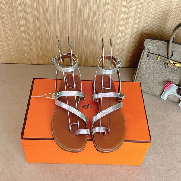 HM Harmonie Sandal In Gold Calfskin And Silver Metallic Finish