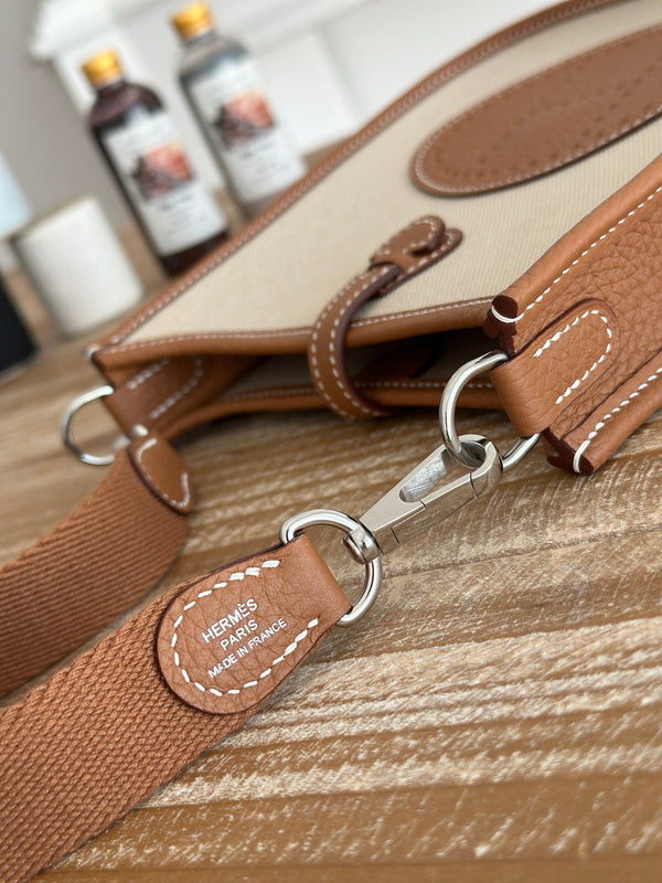 Evelyne Hermes Bags 17 Brown Beige Wax Thread and Cowhide