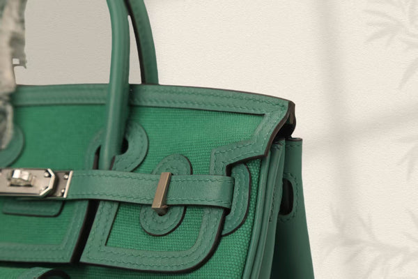 HM Birkin Cargo 25CM in velluto verde con fibbia in argento, pelle Swift e tela