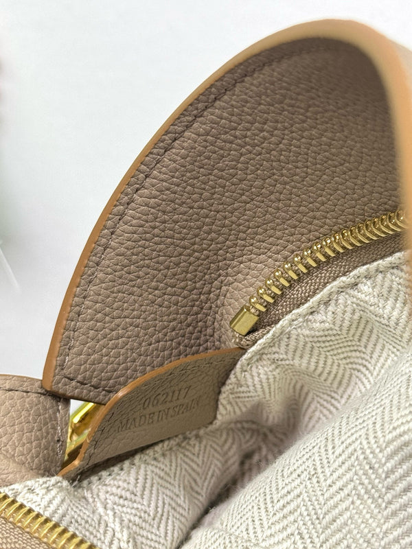 Loewe Small Puzzle Bag in Sand Soft Grained Calfskin