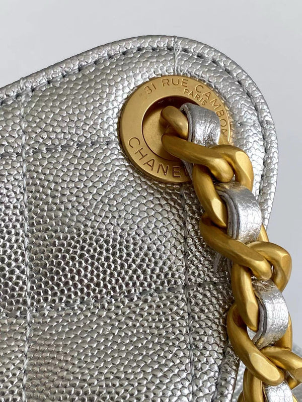 CC 25C Hobo Bags 30cm Silver Metallic Grained Calfskin