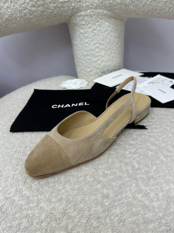 CC 25A Slingback Flat Dark Beige Suede