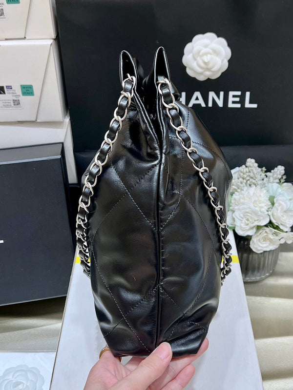 CC HOBO BAG 22 BLACK LAMBSKIN SILVER HARDWARE BEST VERSION