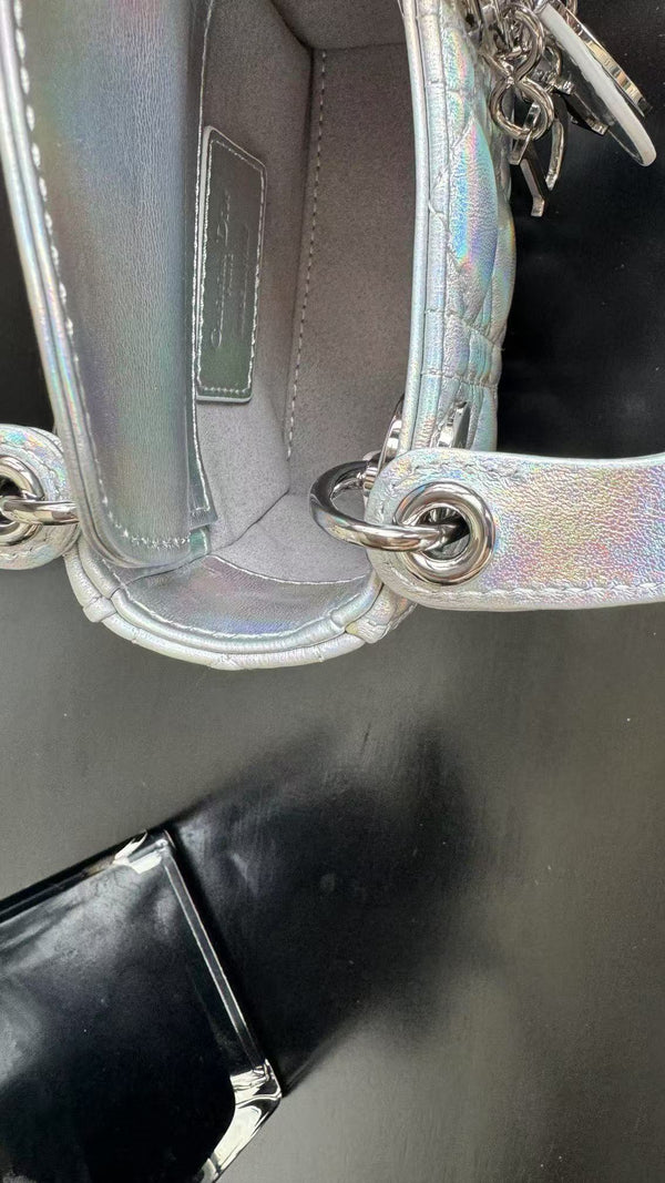 CD MINI LADY 12 SILVER PATENT LAMBSKIN