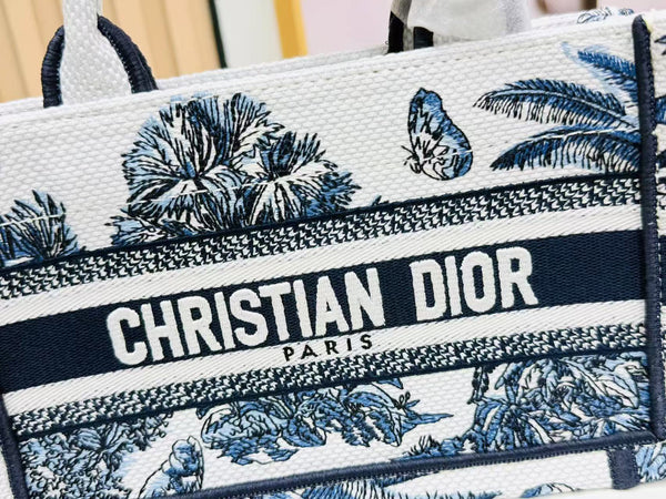 Dior Book Tote 21 cm Blue White Canvas