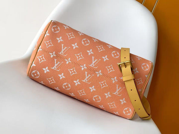 Speedy P9 Bandoulière 40 Handbag Orange White Cowhide