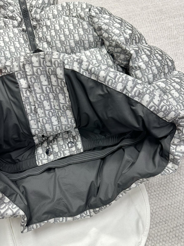 CD Alps Belted Puffer Jacket Gray Polyester