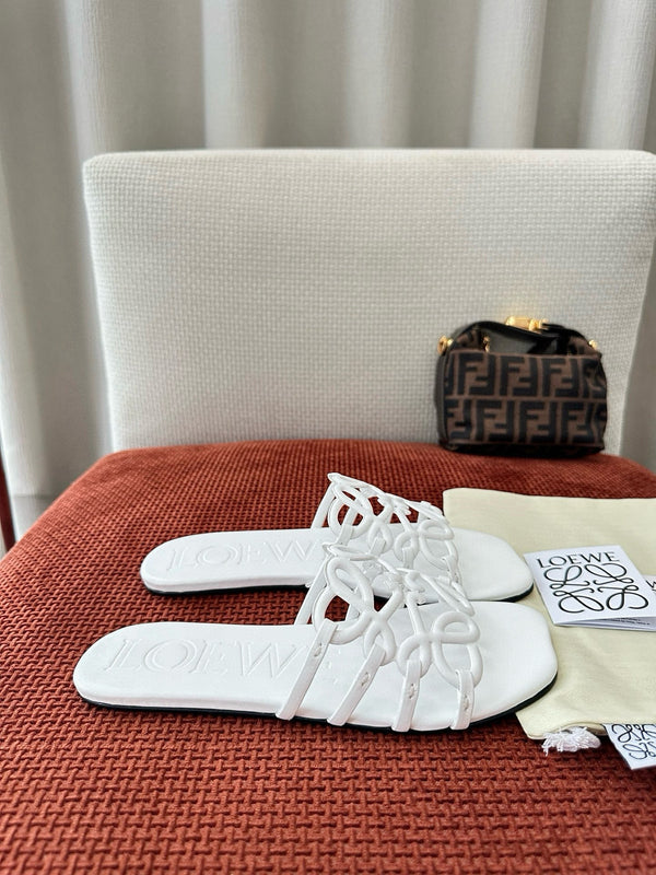 Loewe 25 Petal Anagram Slides White Cowhide