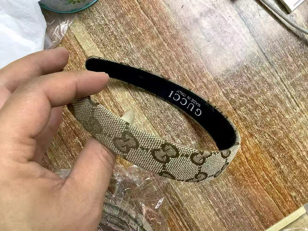 Serre-tête Gucci en toile Suprême GG beige ébène