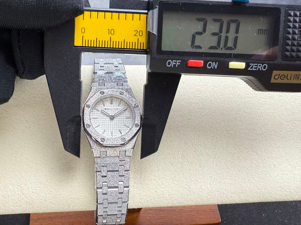 Audemars Piguet Royal Oak Mini Frosted Quartz 23mm Silver Dial