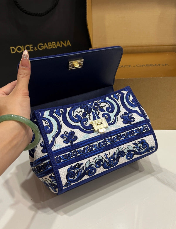 Dolce & Gabbana Porcelain Sicily Bag 20cm Blue and White Embroidery Calfskin