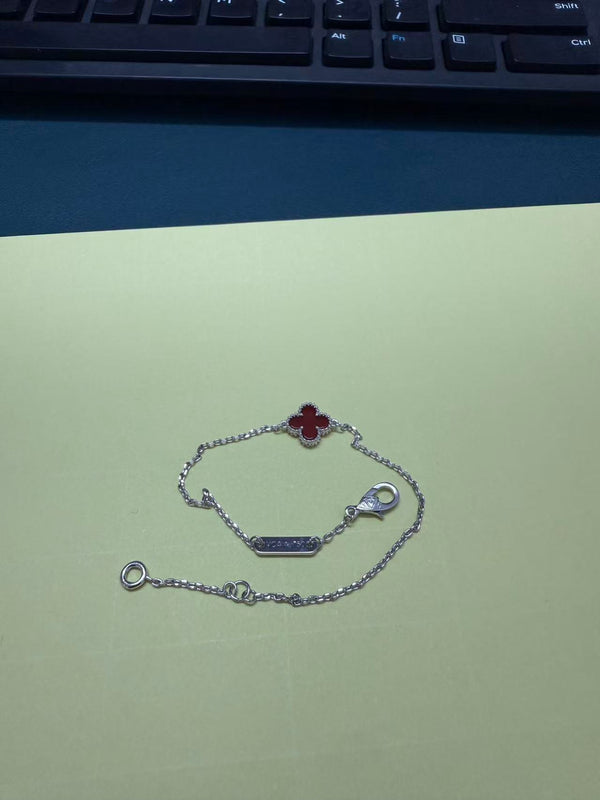 BRACELET CLOVER 1 MOTIF ROUGE ARGENT