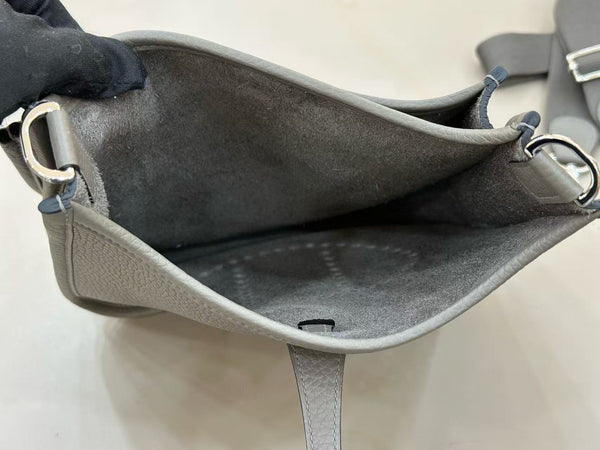 HM Evelyne 23cm Grey Togo Silver Hardware