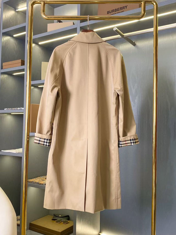 Burberry Gabardine Mid-Length Camden Heritage Car Beige Coat