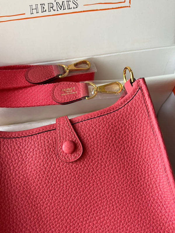 Mini Evelyne 18cm Rose Pink Togo Gold Hardware