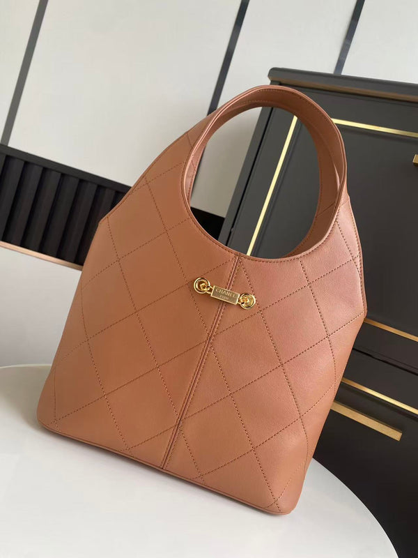 Sac Hobo Chanel 35 Marron en Cuir de vachette