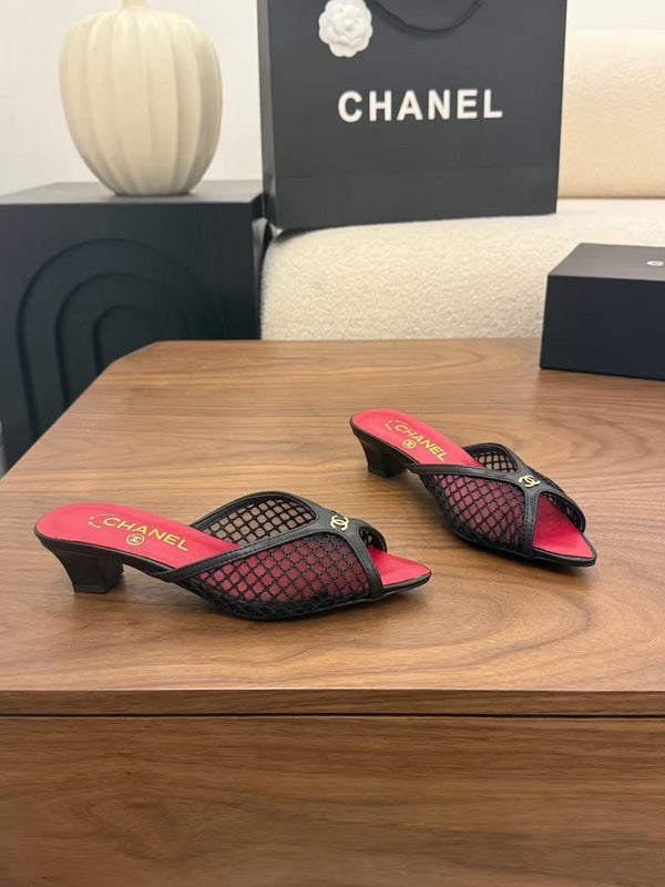 CC 26 Coco Beach Mules 40mm Black in Mesh