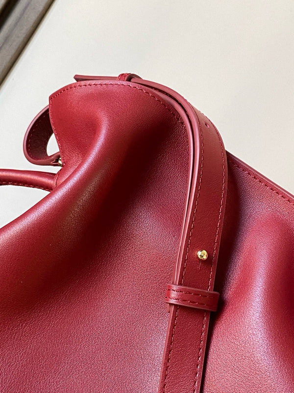 Loew Coil Flamenco Medium Leather Clutch Red Leather