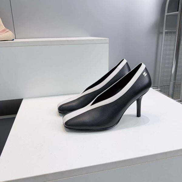 CC 2026 Pumps 10cm Black White Cowhide
