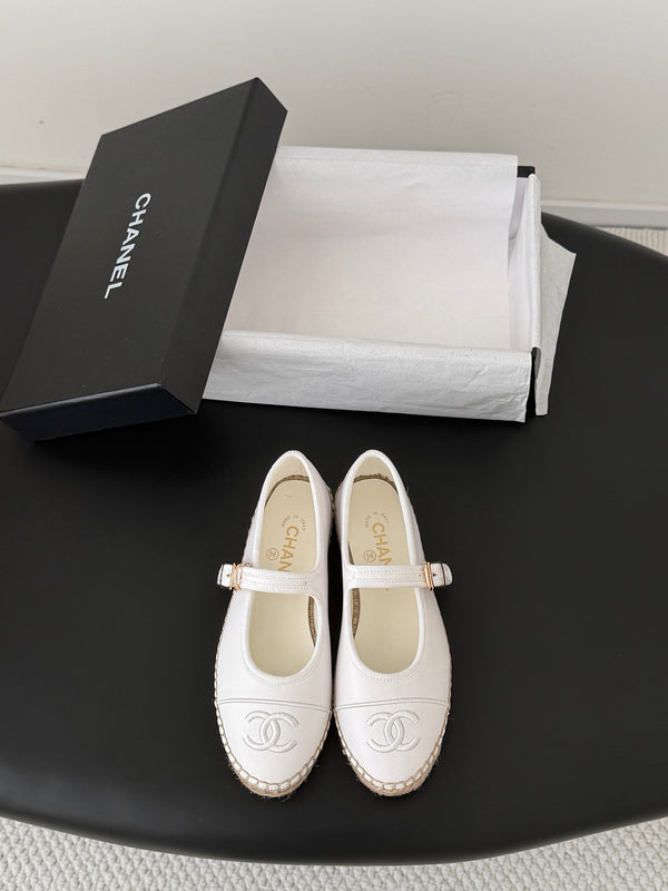 CC 26s Mary Jane Loafers White Leather Woven Outsole