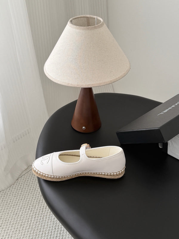 CC 26s Mary Jane Loafers White Leather Woven Outsole