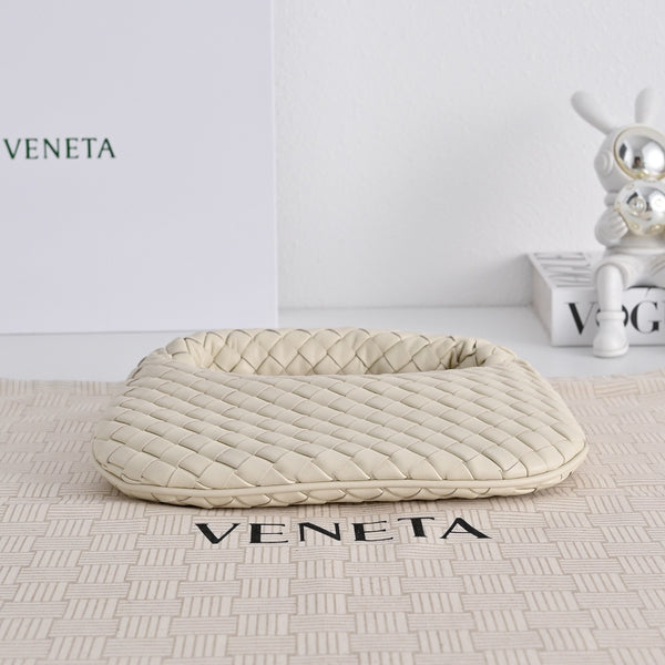 BV Baby Veneta Cream 26cm Intrecciato Nappa Leather