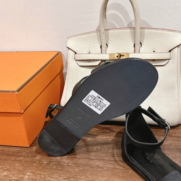 HM 25 Santorini Black Epsom Leather Calfskin