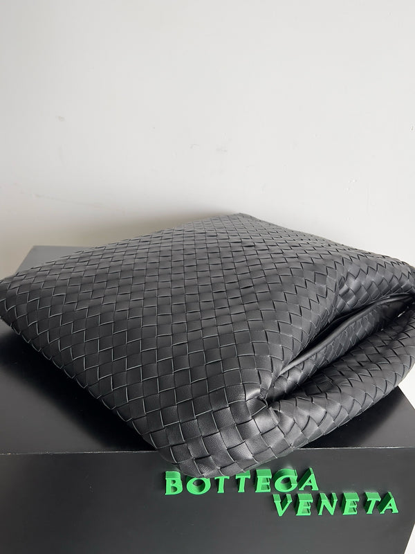 BV Large Intrecciato 54cm Hobo Bag Black Calfskin