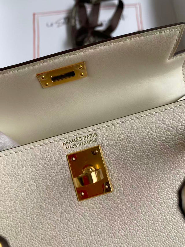 HM MINI KELLY 19CM OFF WHITE SWIFT GOLD HARDWARE