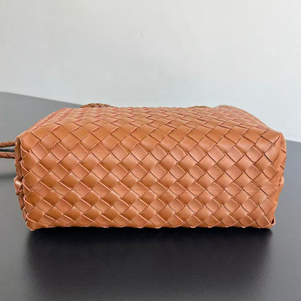 Bv Medium Andiamo 32cm Dark Tan Lambskin