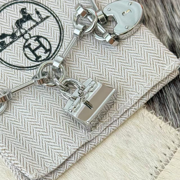 HM Bijou De Sac Charm