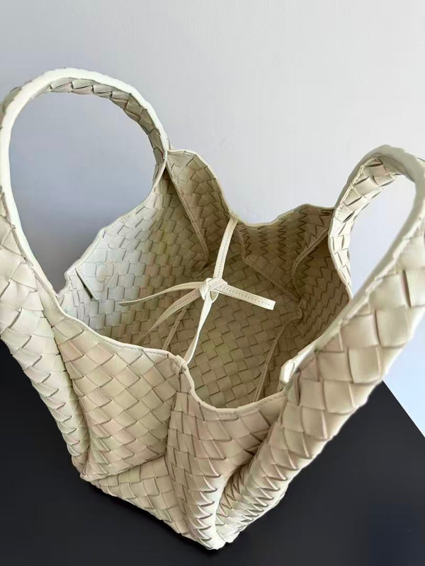 BV Campana Bag Intrecciato 33cm Cream Lambskin