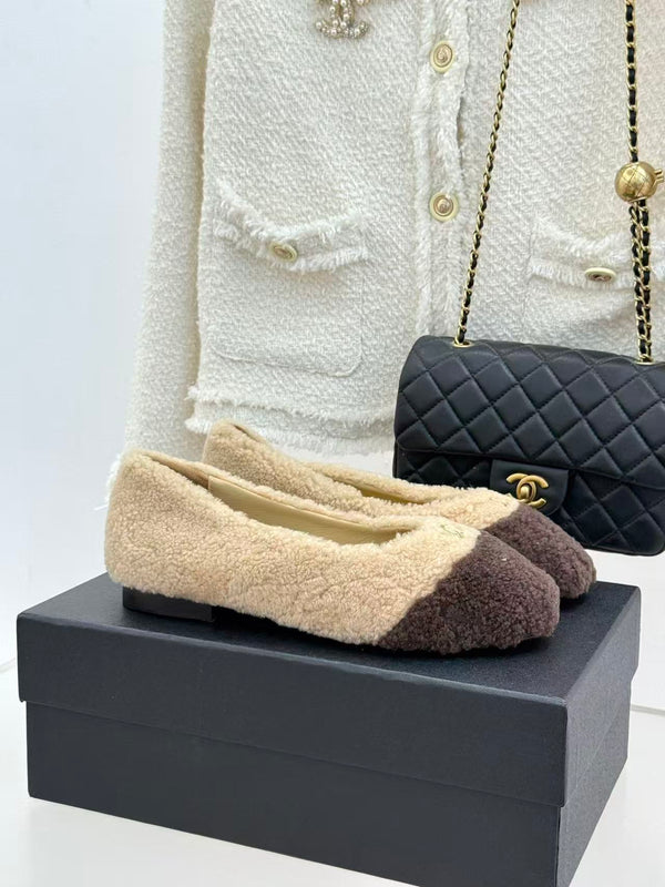 CC 26ss Ballet Flats Beige Brown Shearling