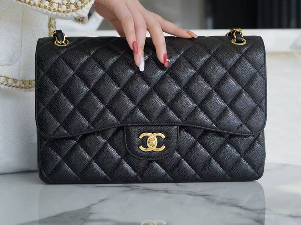 CC Maxi Flap Bag 30cm Black Caviar Leather Gold-Tone Hardware