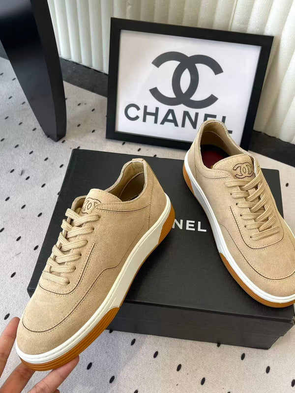 CC 26FW Sneakers Beige Suede