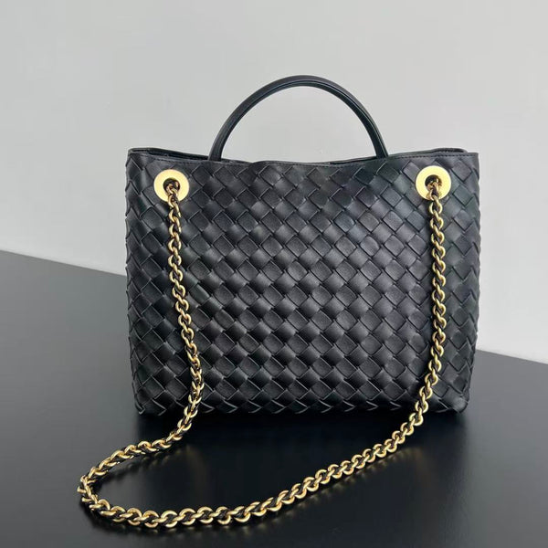 BV MEDIUM ANDIAMO 32CM BLACK LAMBSKIN