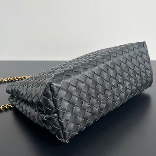 BV MEDIUM ANDIAMO 32CM BLACK LAMBSKIN