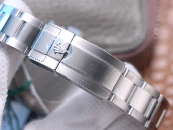 DAYTONA 40MM STEEL CASE BLACK DIAL