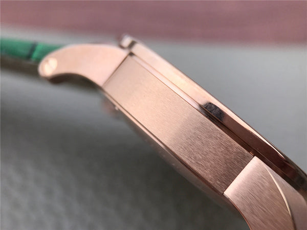 CALIBRE DIVER 42 AUTOMATIC ROSE GOLD CASE WHITE DIAL