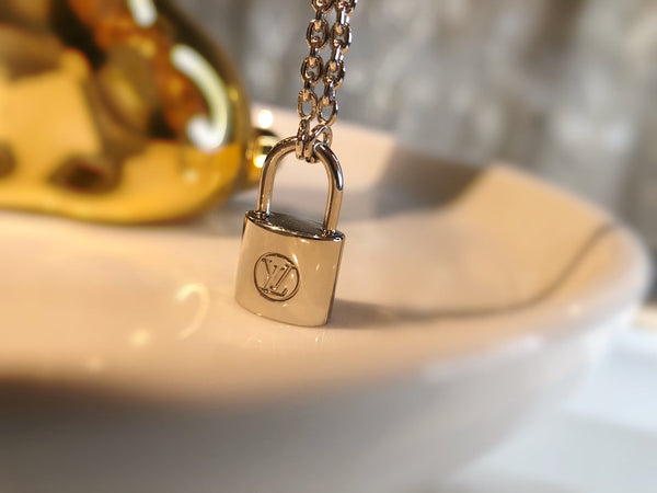 LV CHARITY LOCK NECKLACE