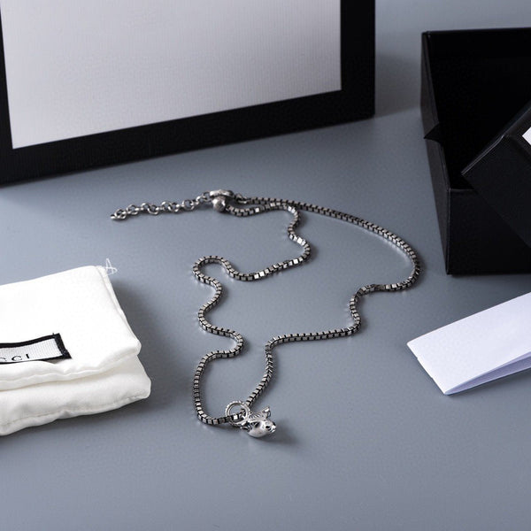 GG DOUBLE CLASSIC RETRO STERLING SILVER COW NECKLACE
