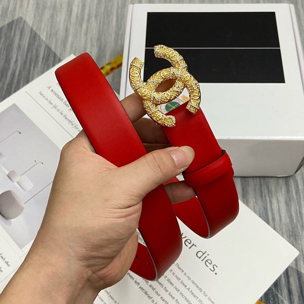 CEINTURE CC 30MM BOUCLE OR DIAMANT CUIR ROUGE
