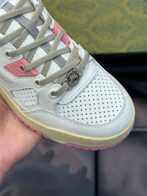 GG WHITE PINK DISTRESSED EFFECT