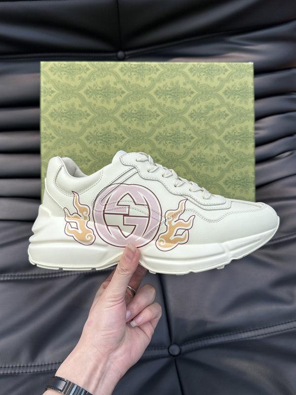 GG RHYTON LEATHER SNEAKERS WITH PINK LOGO