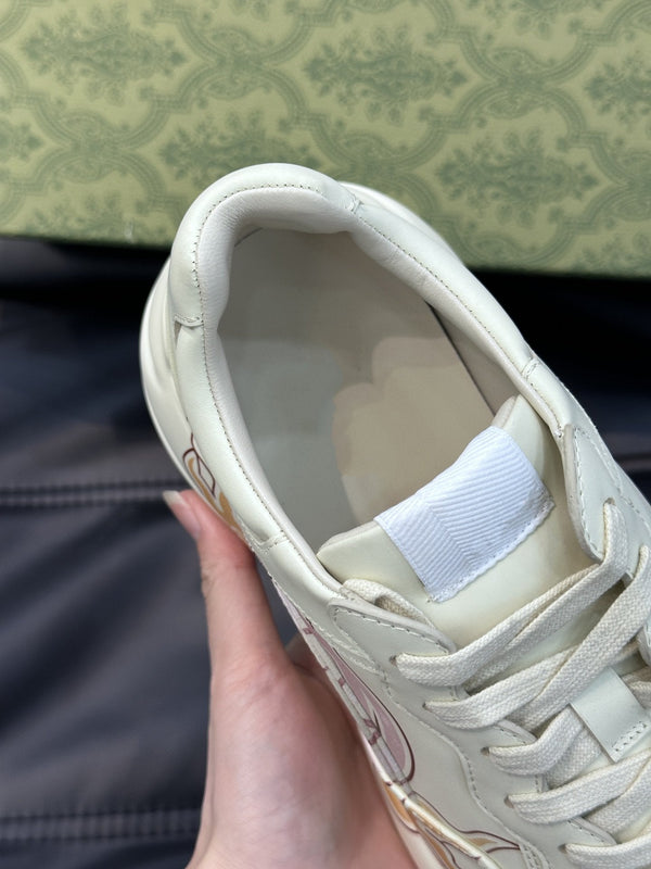 GG RHYTON LEATHER SNEAKERS WITH PINK LOGO